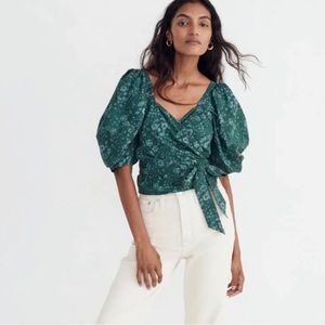 Seersucker sweetheart wrap top